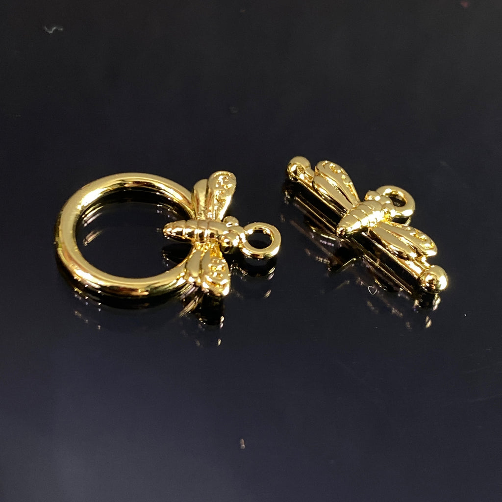 アクセサリーGOLD 0.3g4個セット 18KT Gold Plated Solid Brass 13mm Dragonfly Toggle Clasp - 1 set